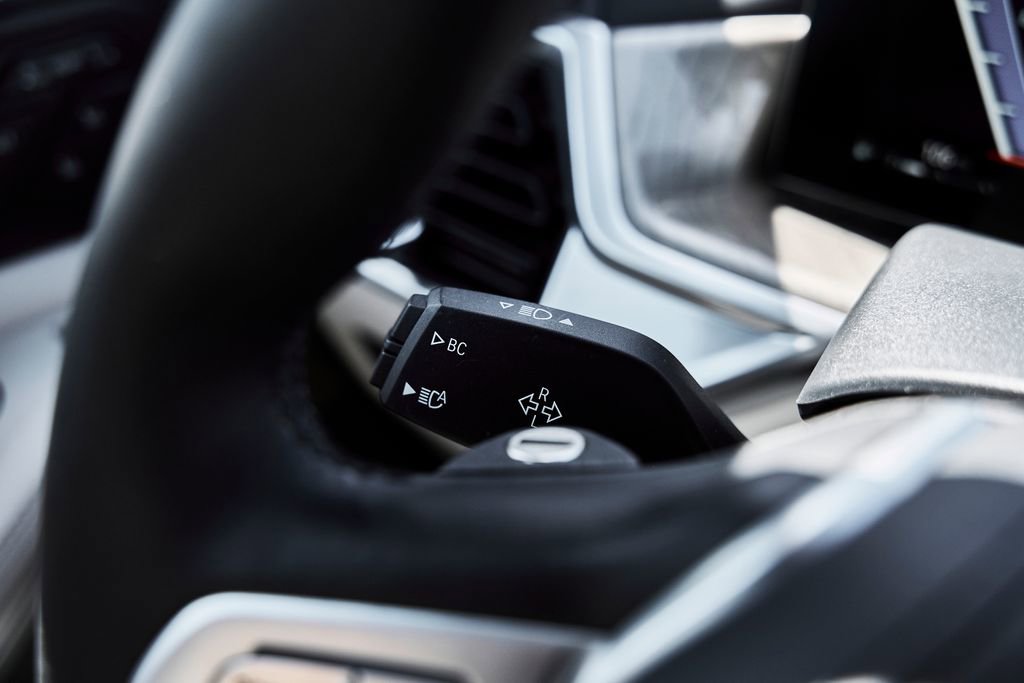 Used 2023 BMW ALPINA XB7 image 70