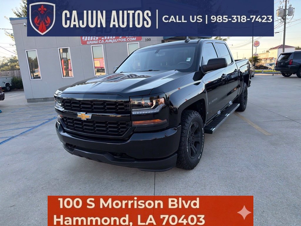 Used 2018 Chevrolet Silverado 1500 Custom w/ Custom Value Package RWD image 2