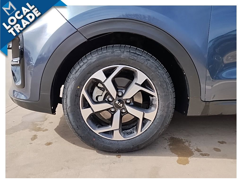 Used 2021 Kia Sportage LX FWD image 11
