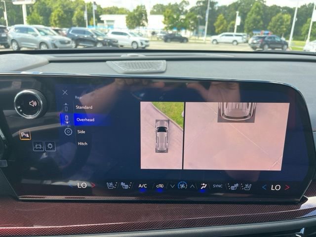 New 2026 Chevrolet Traverse RS w/ LPO, Floor Liner Package FWD image 33