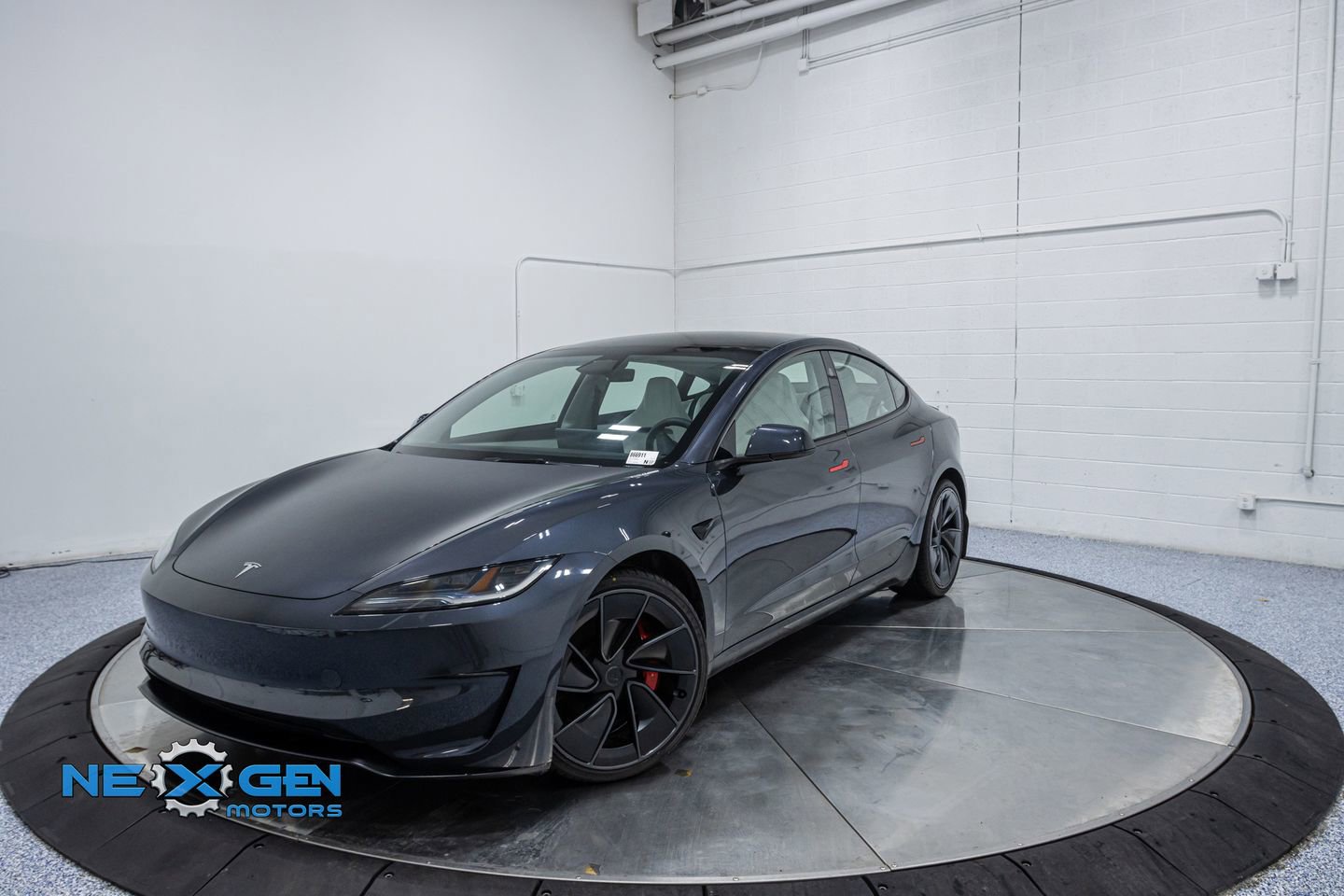 Used 2024 Tesla Model 3 Performance image 3