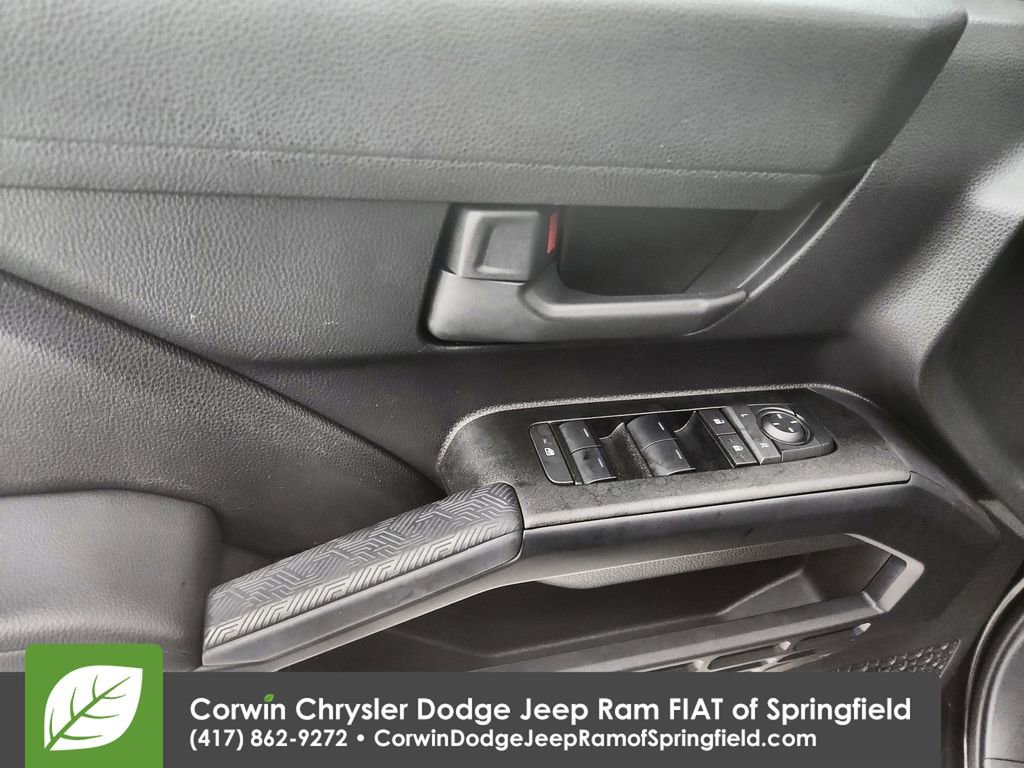 Used 2025 Toyota 4Runner SR5 image 20