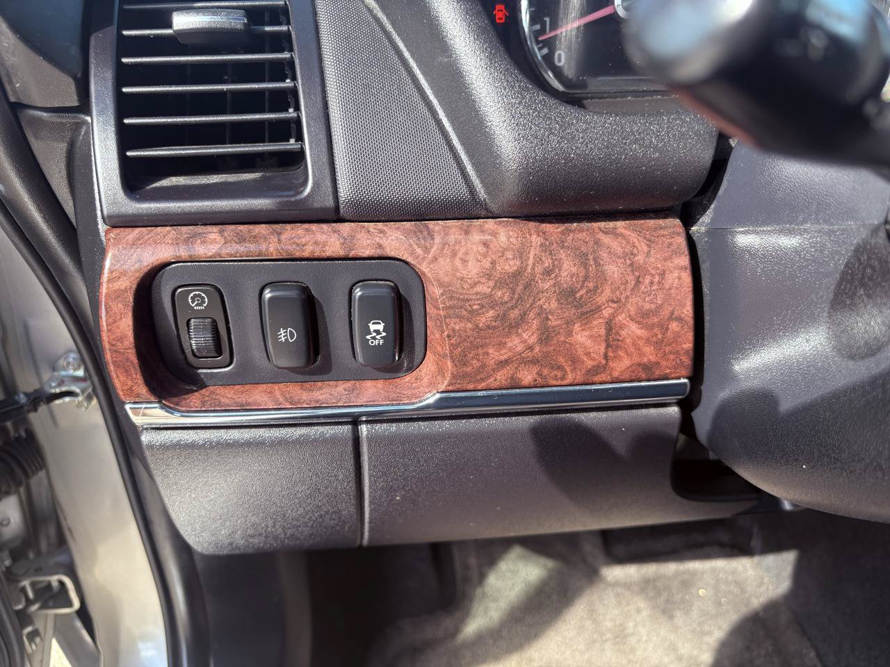 Used 2012 Mitsubishi Galant ES FWD image 21