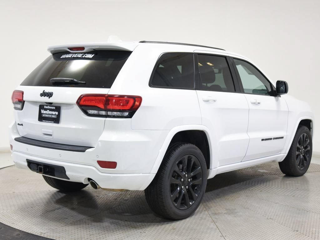 Used 2022 Jeep Grand Cherokee Laredo X AWD/4WD image 23