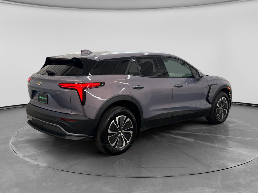 Used 2024 Chevrolet Blazer EV LT AWD/4WD image 3