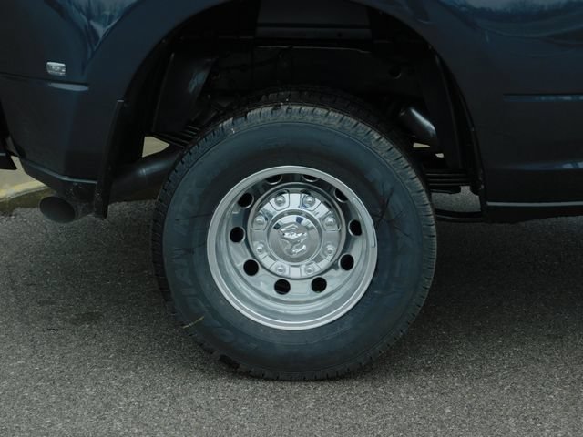 New 2026 RAM 3500 Laramie AWD/4WD image 38