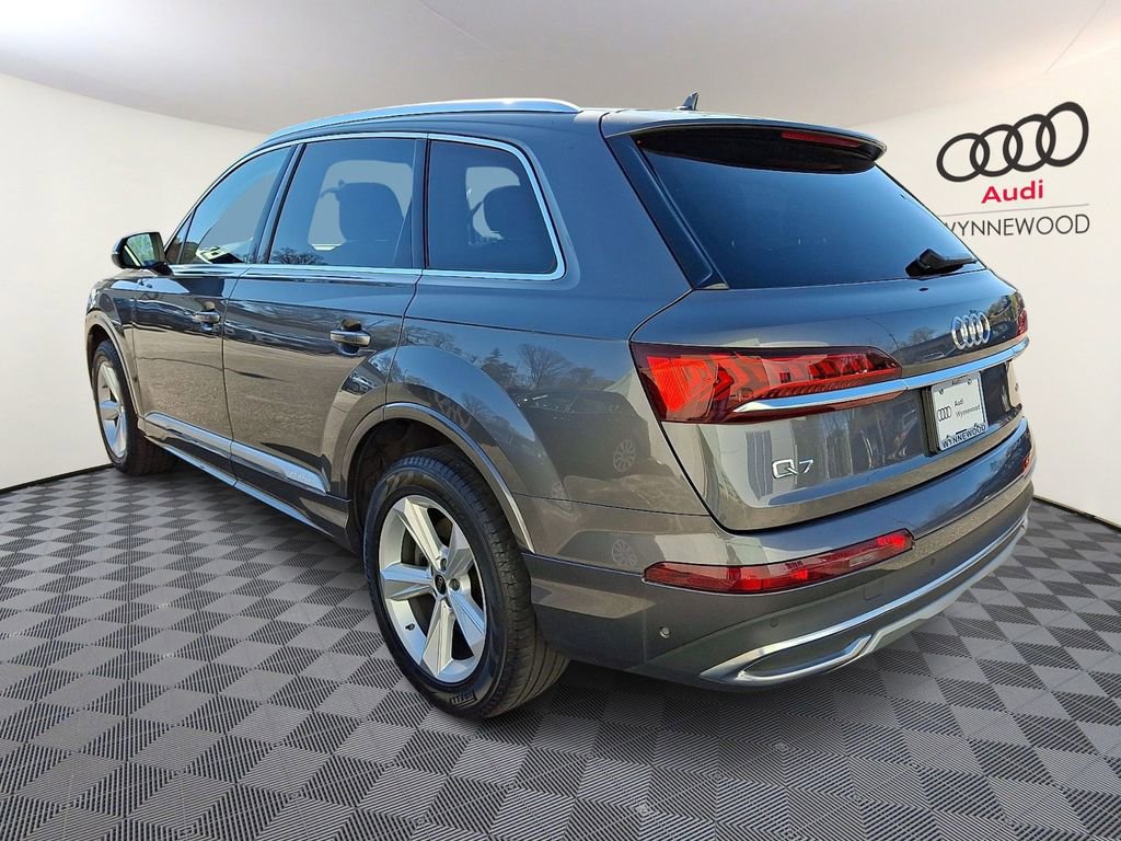 Used 2023 Audi Q7 2.0T Premium w/ Convenience Package AWD/4WD image 4