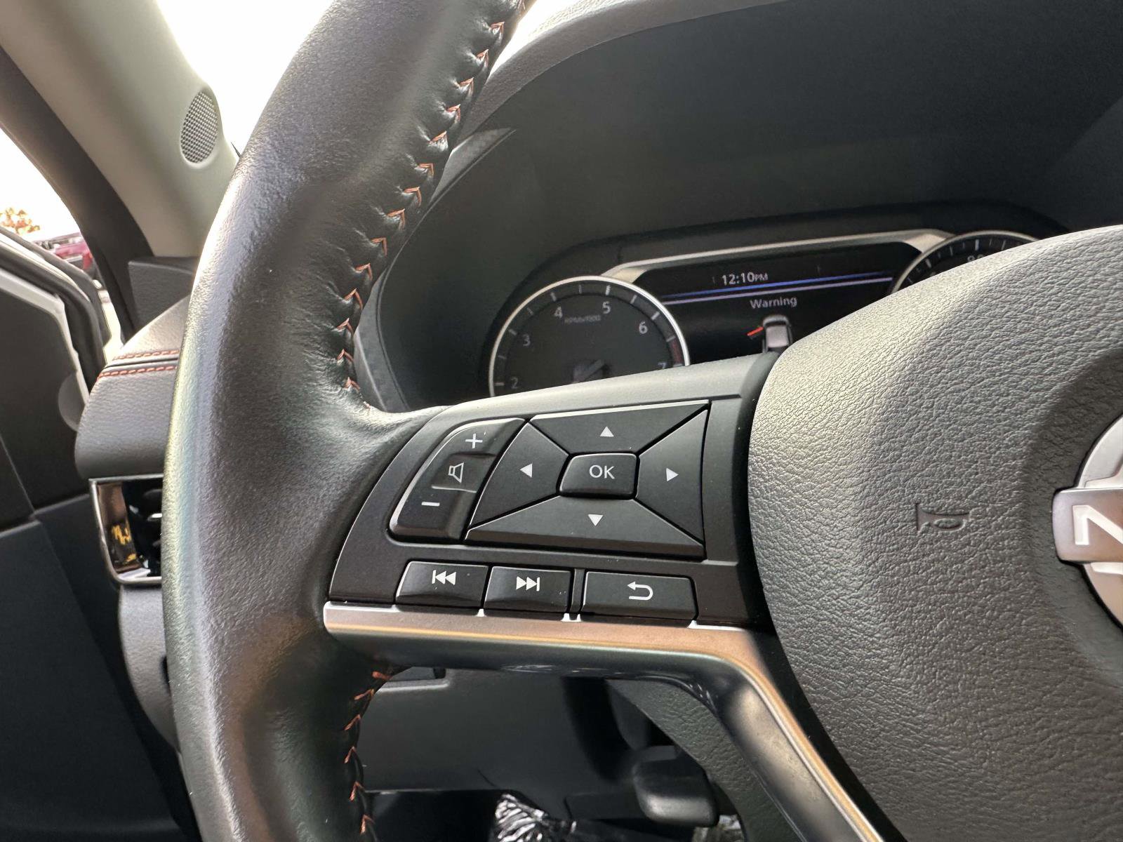 Used 2024 Nissan Sentra SR w/ SR Premium Package image 29