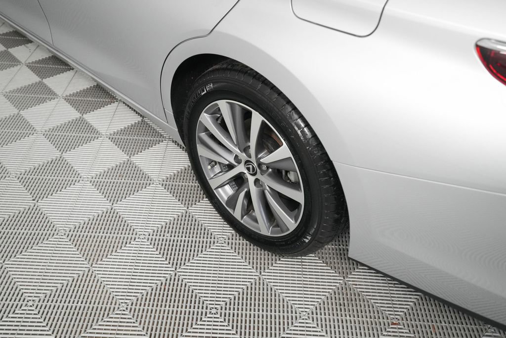 Certified 2020 Lexus ES 350 w/ Premium Package image 8