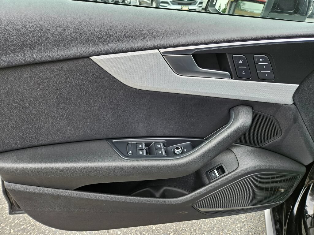 Used 2018 Audi A4 2.0T allroad Premium Plus AWD/4WD image 18