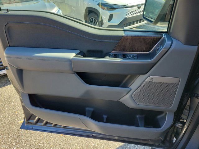 Used 2023 Ford F150 Lariat image 35