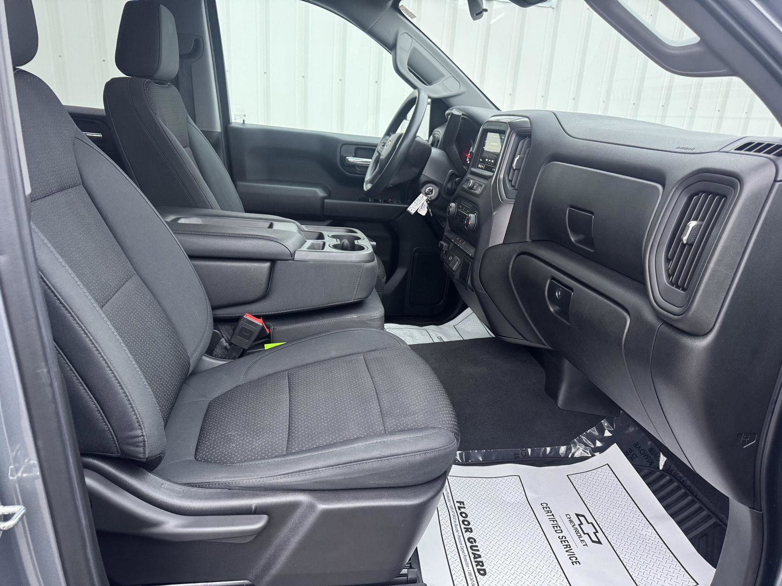 Used 2019 Chevrolet Silverado 1500 Custom image 17