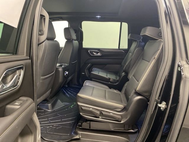 Used 2023 GMC Yukon XL SLT image 22