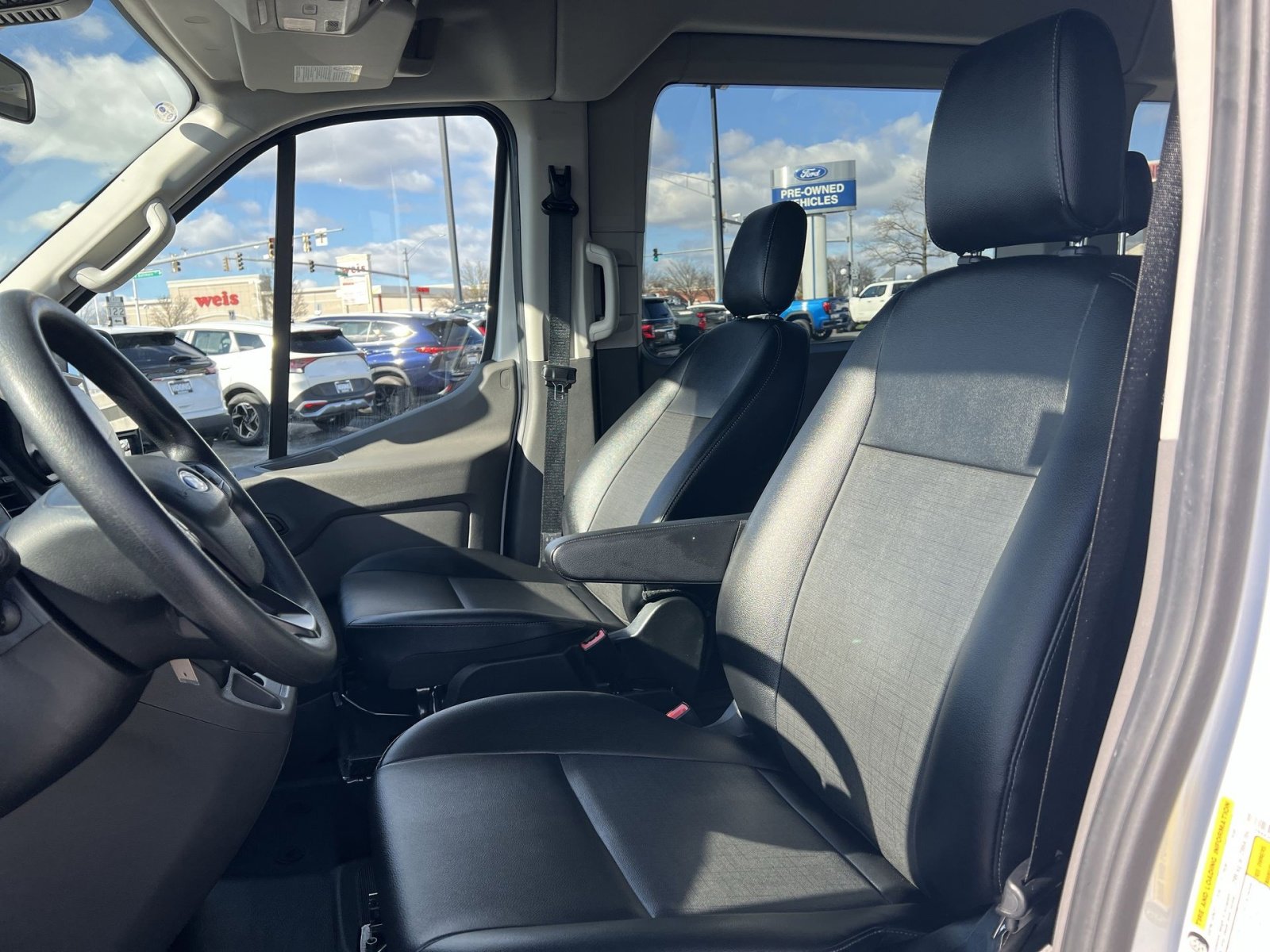 Certified 2024 Ford Transit 350 XL image 13