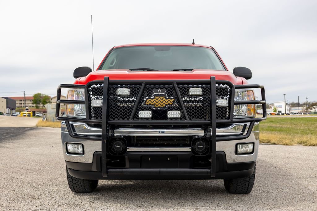 Used 2014 Chevrolet Silverado 2500 LT w/ Interior Plus Package image 2
