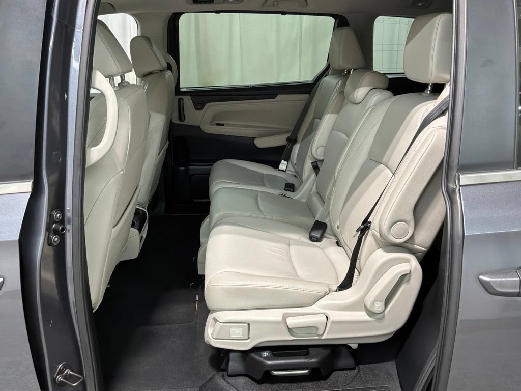 Used 2025 Honda Odyssey EX-L image 21