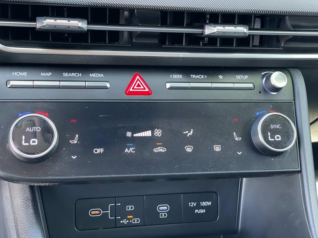 Certified 2024 Hyundai Sonata SEL FWD image 9