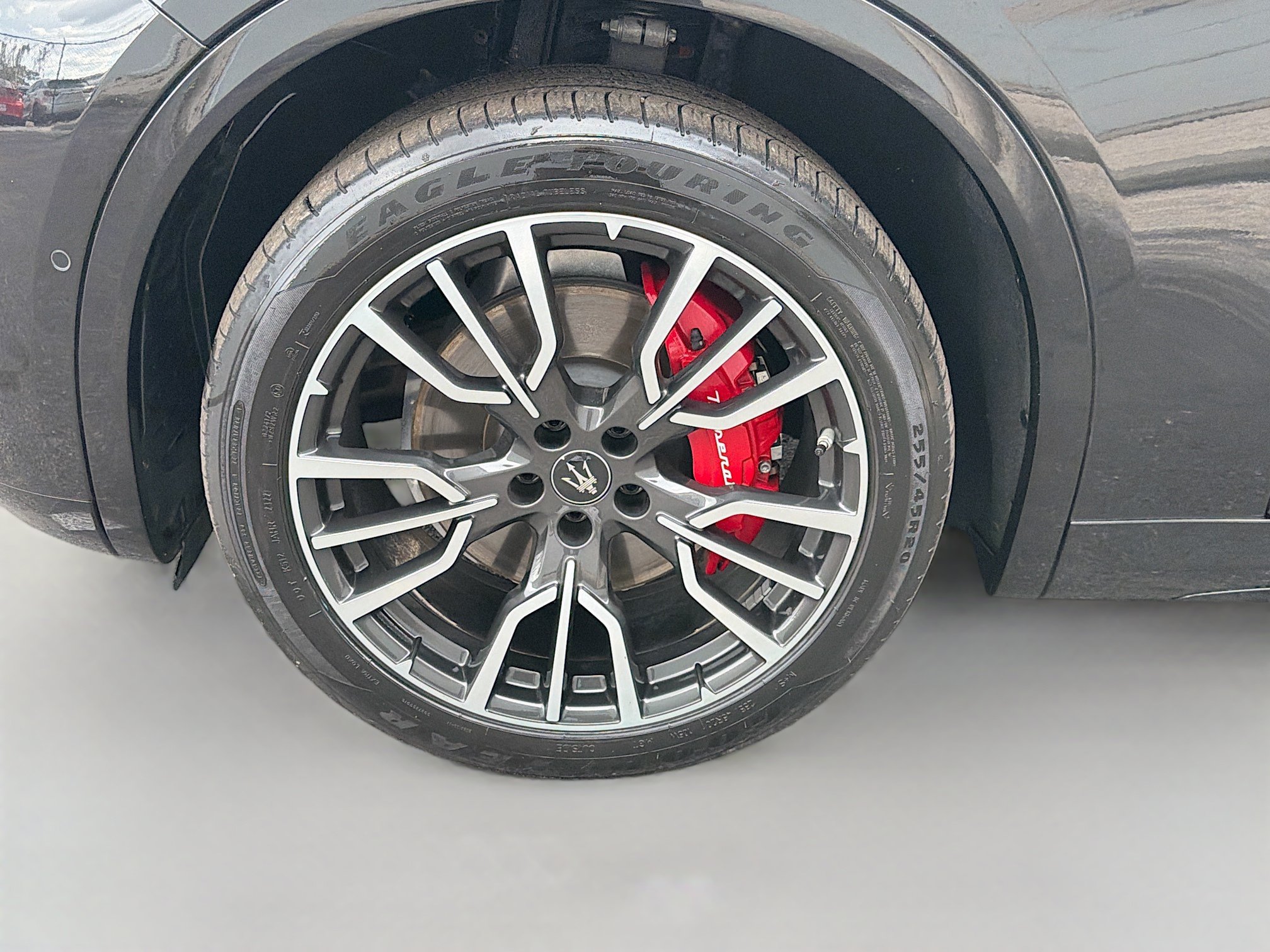 Used 2023 Maserati Grecale Modena AWD/4WD image 41