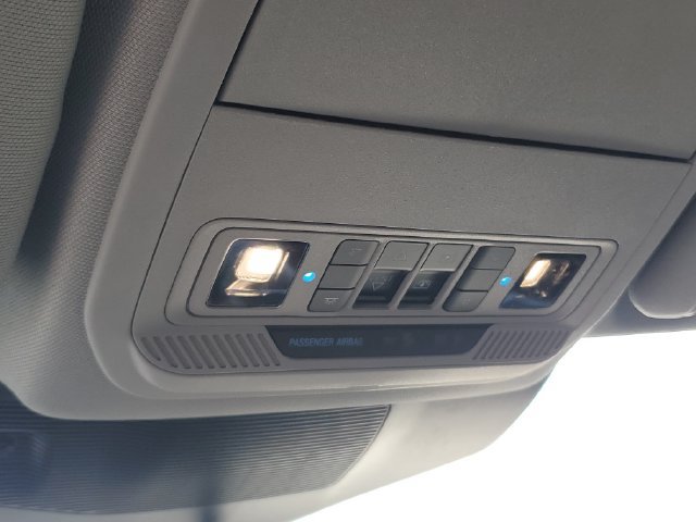 Used 2024 Ford Explorer XLT w/ Equipment Group 202A AWD/4WD image 34