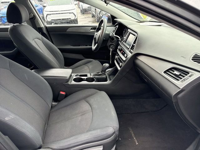 Used 2018 Hyundai Sonata SE image 20