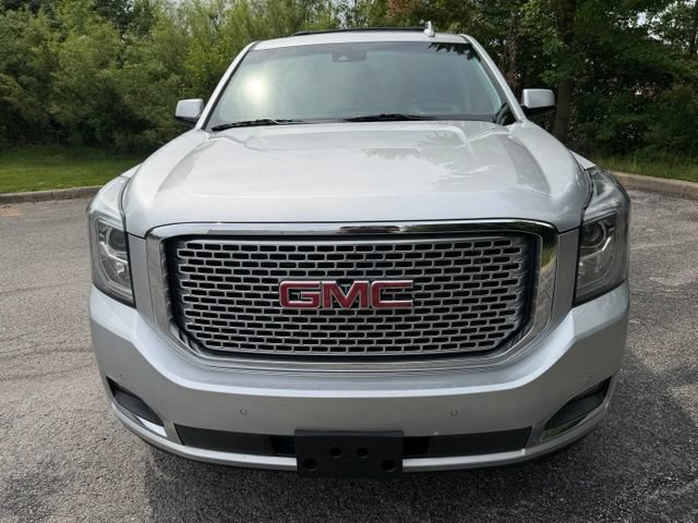 Used 2017 GMC Yukon Denali AWD/4WD image 7