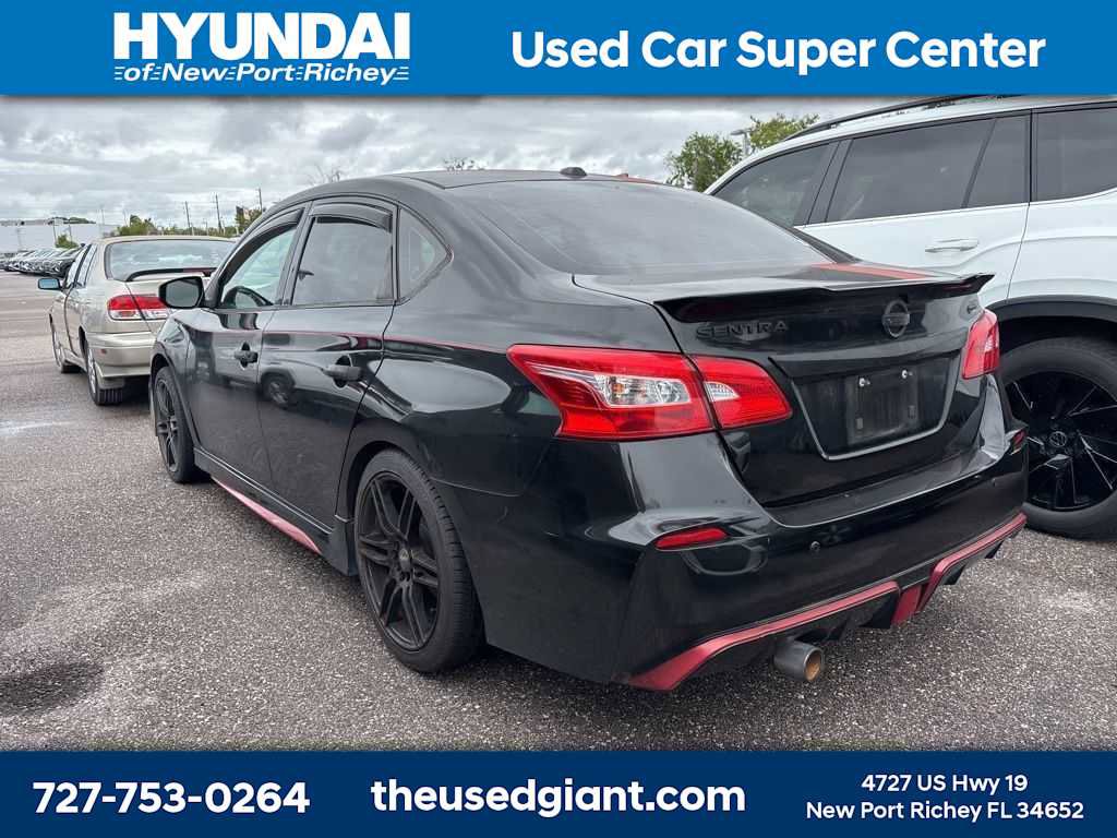 Used 2018 Nissan Sentra NISMO image 2