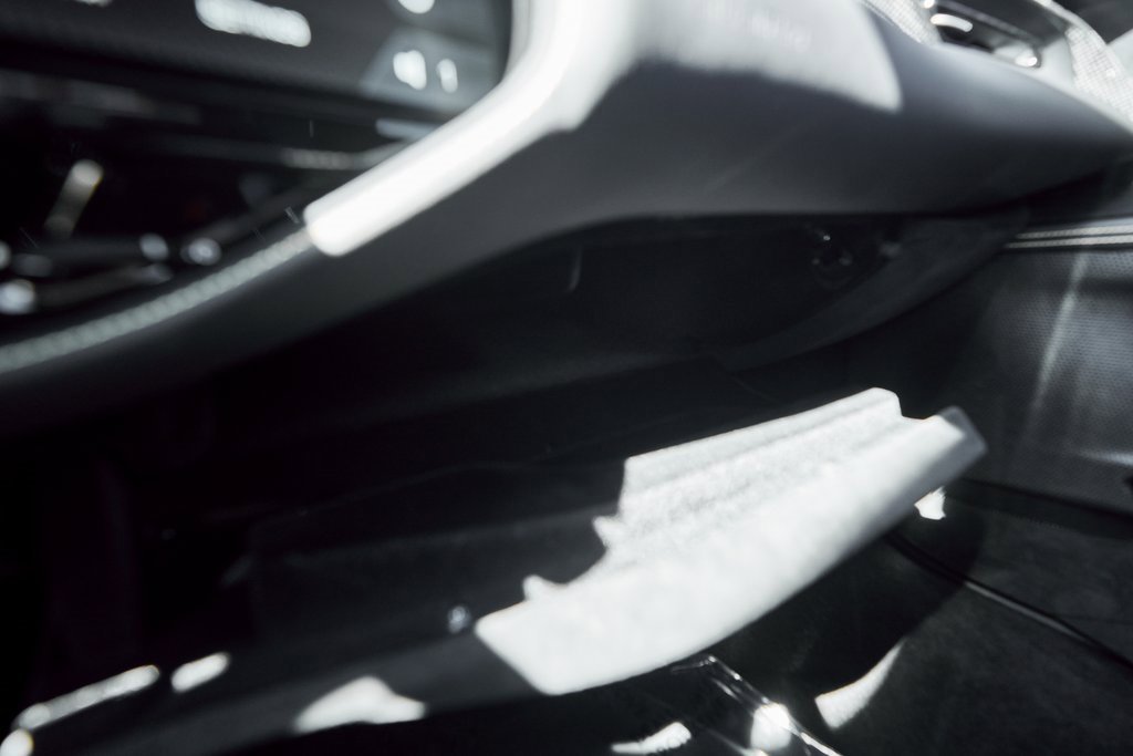 Used 2022 Ferrari SF90 Stradale image 77