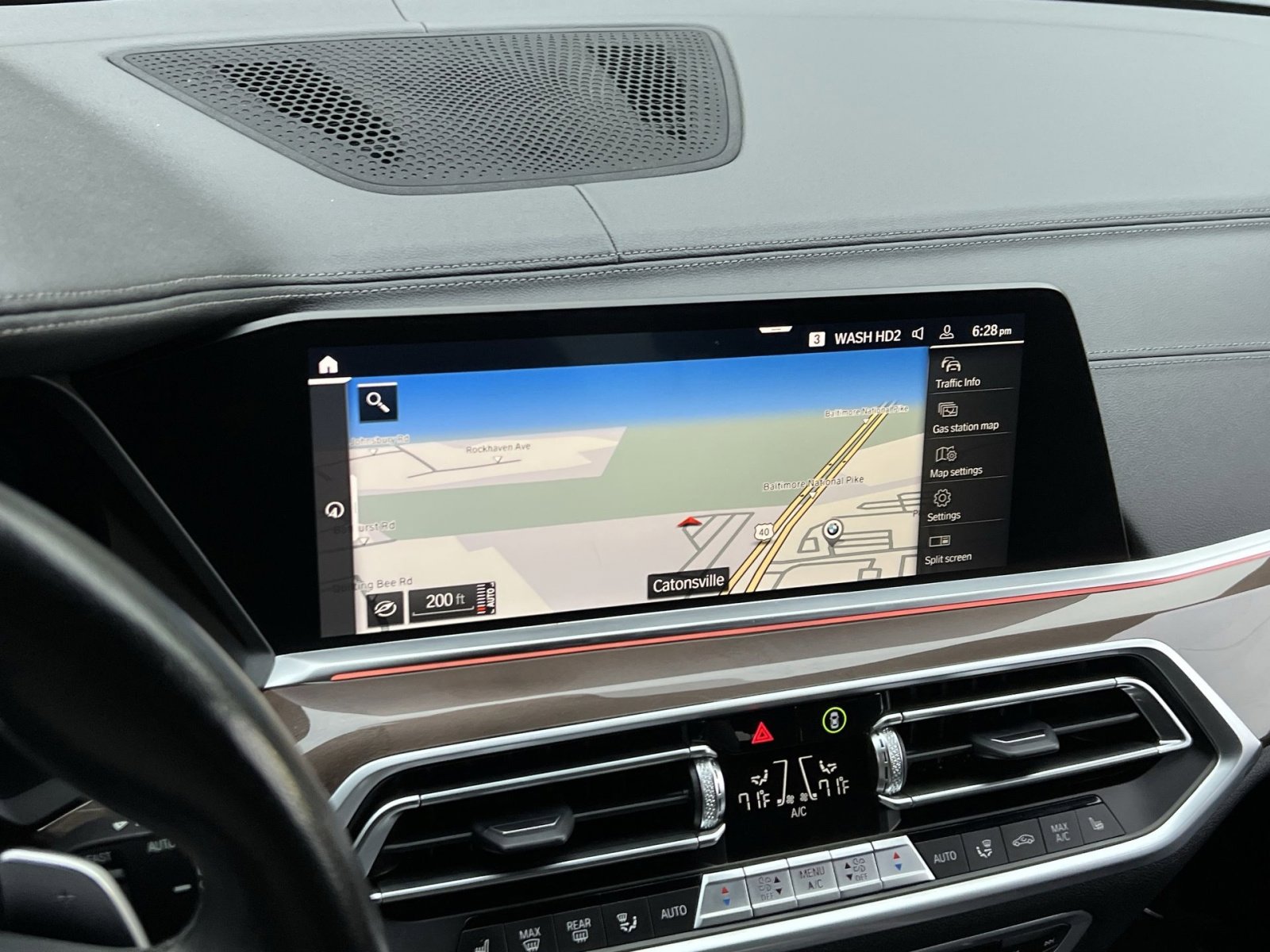 Used 2022 BMW X5 xDrive40i w/ Parking Assistance Package image 18