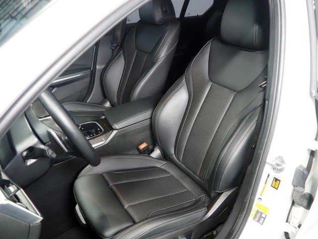 Used 2023 BMW 330e w/ Premium Package image 14