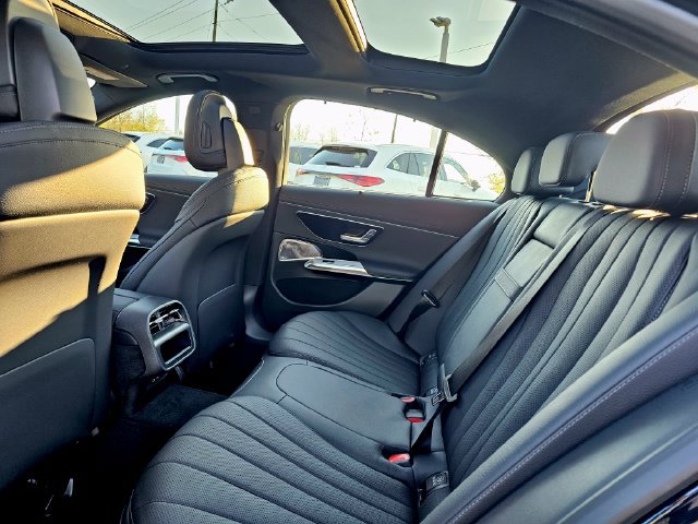 New 2026 Mercedes-Benz E 450 4MATIC Sedan image 20