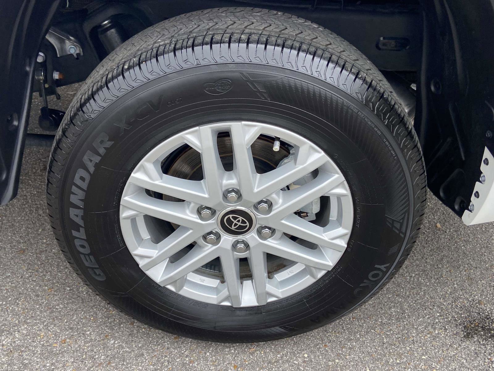 Used 2024 Toyota Tundra SR5 w/ SR5 Convenience Package image 31