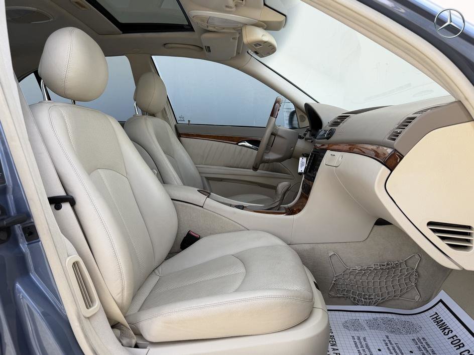 Used 2003 Mercedes-Benz E 500 Sedan image 11