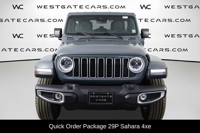 Used 2025 Jeep Wrangler Unlimited Sahara w/ Safety Group AWD/4WD image 2