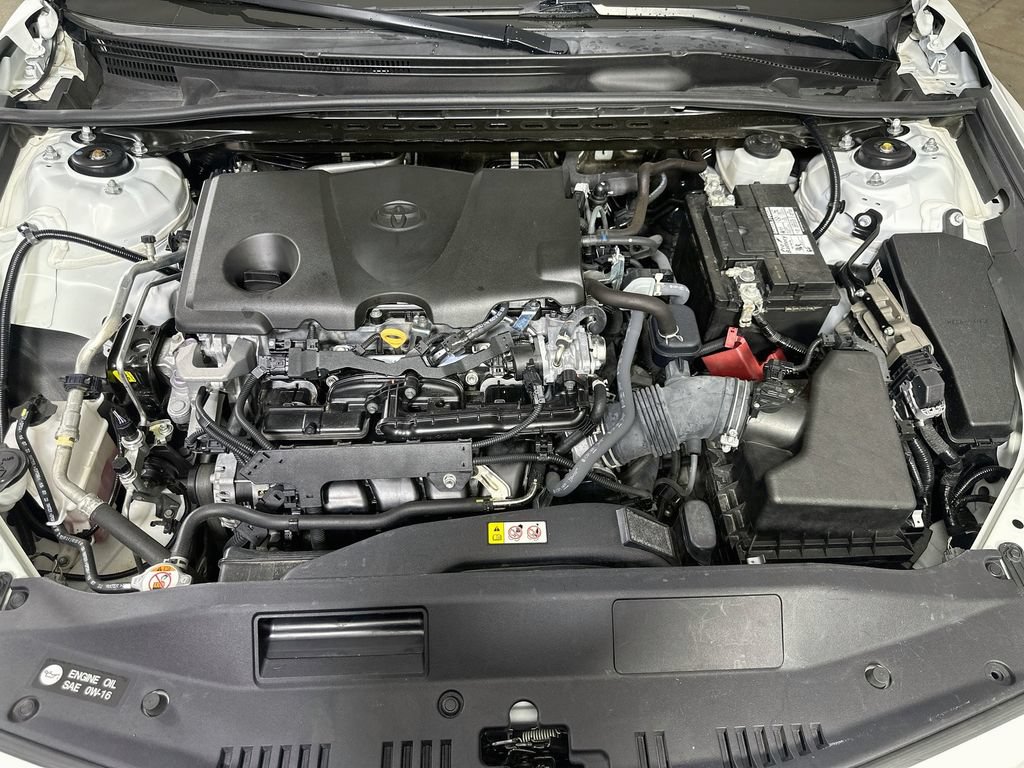Used 2023 Toyota Camry SE FWD image 9