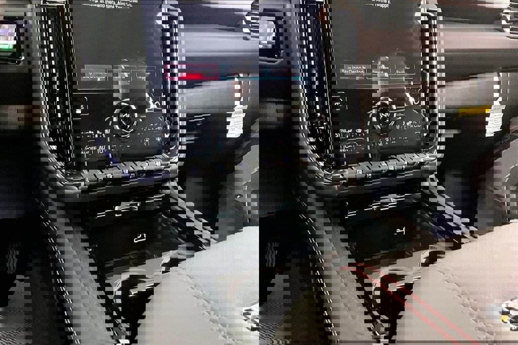 New 2026 GMC Yukon AT4 Ultimate image 7