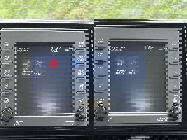 Used 2022 Toyota RAV4 XLE w/ Convenience Package AWD/4WD image 13