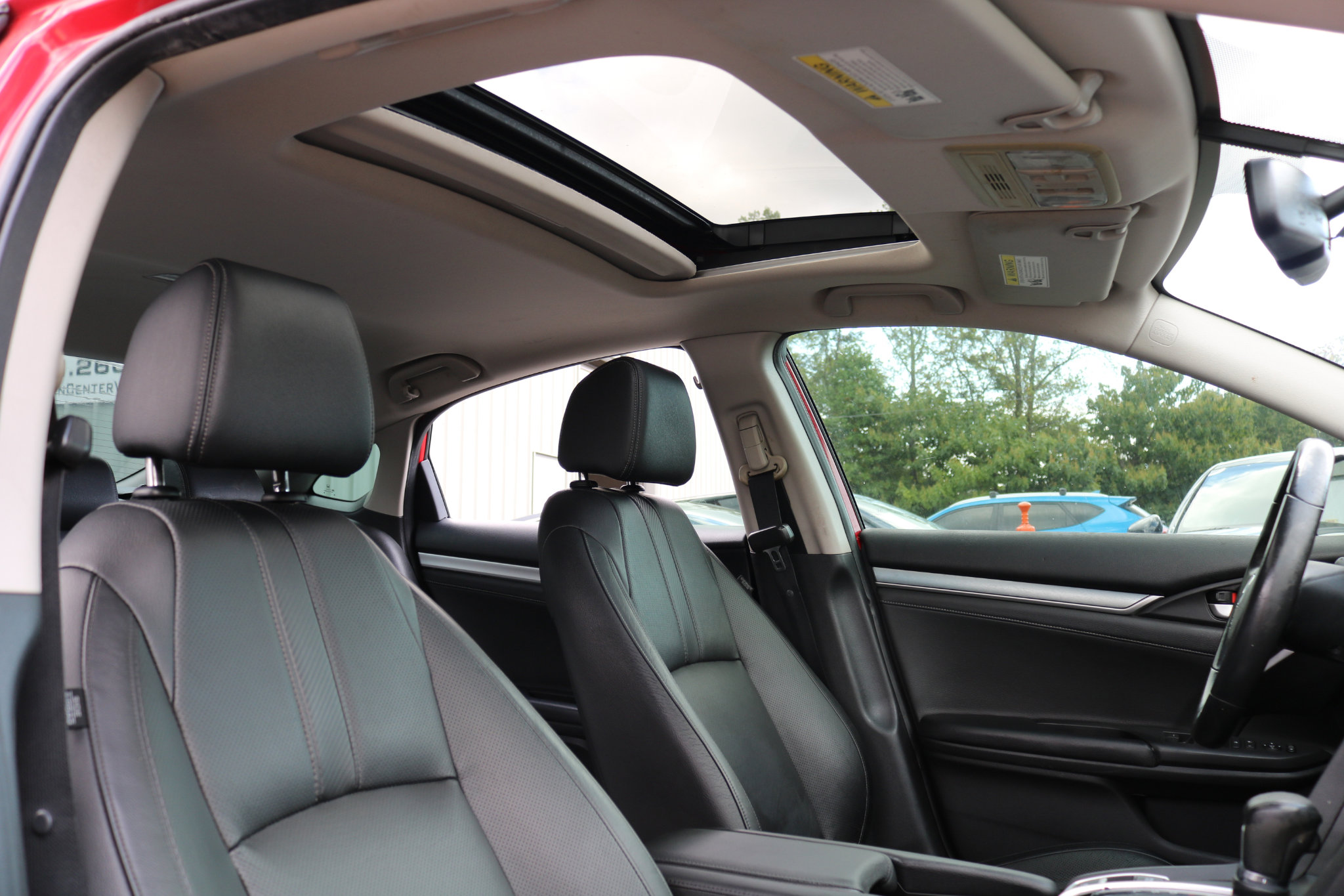 Used 2018 Honda Civic EX-L image 36