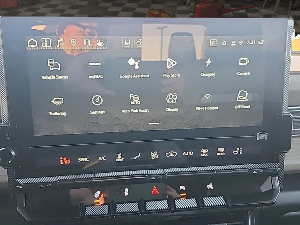 New 2026 GMC Hummer EV 4x4 Crew Cab image 20