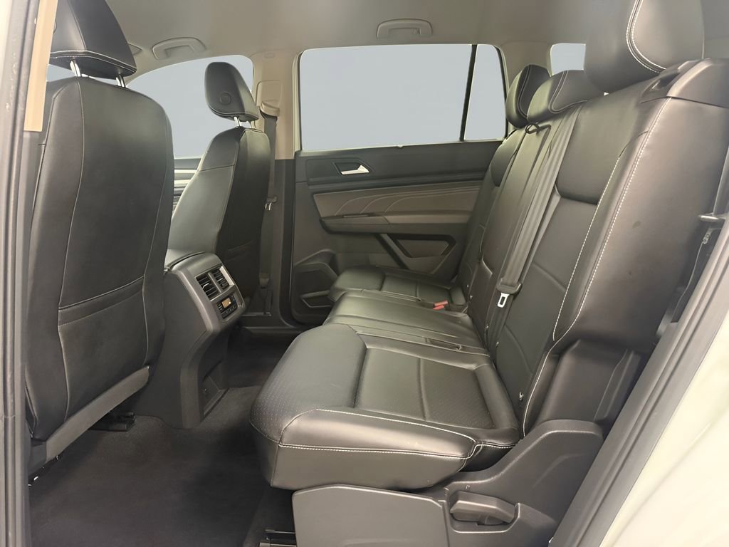 Used 2022 Volkswagen Atlas SE FWD image 17