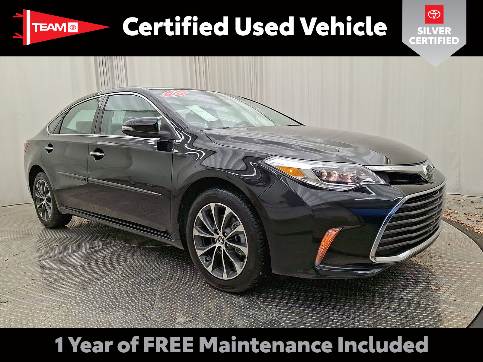 Certified 2017 Toyota Avalon XLE Premium image 1