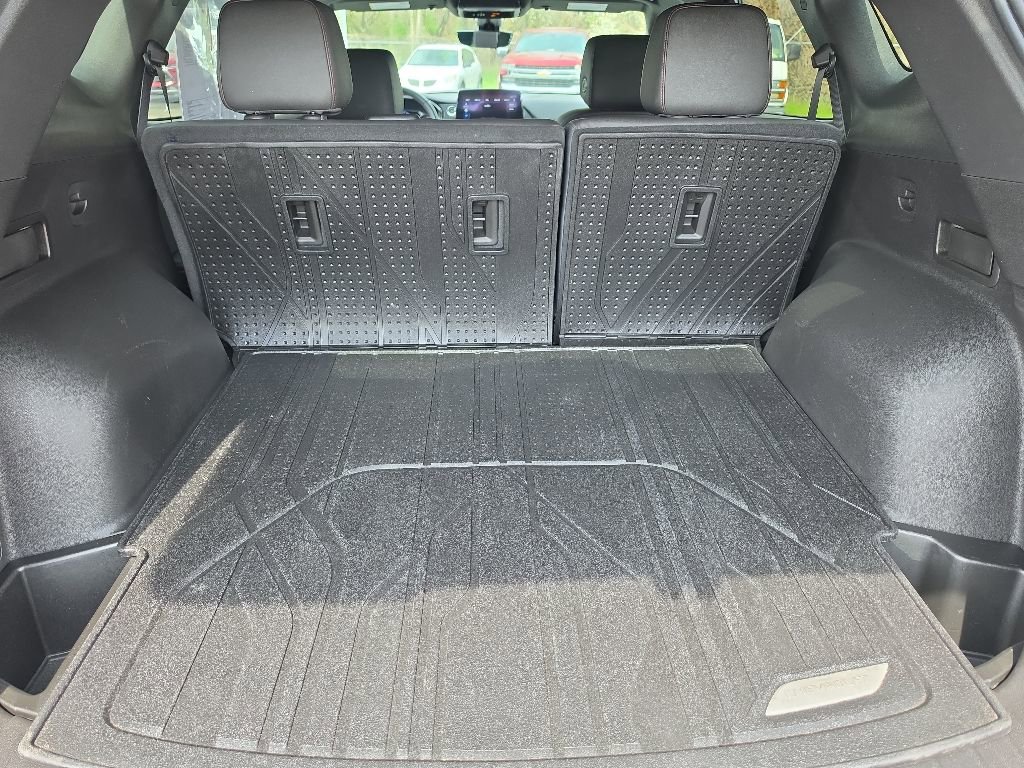 Used 2023 Chevrolet Blazer RS w/ Driver Confidence II Package AWD/4WD image 33