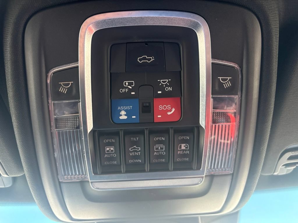 Used 2019 RAM 1500 Limited AWD/4WD image 7