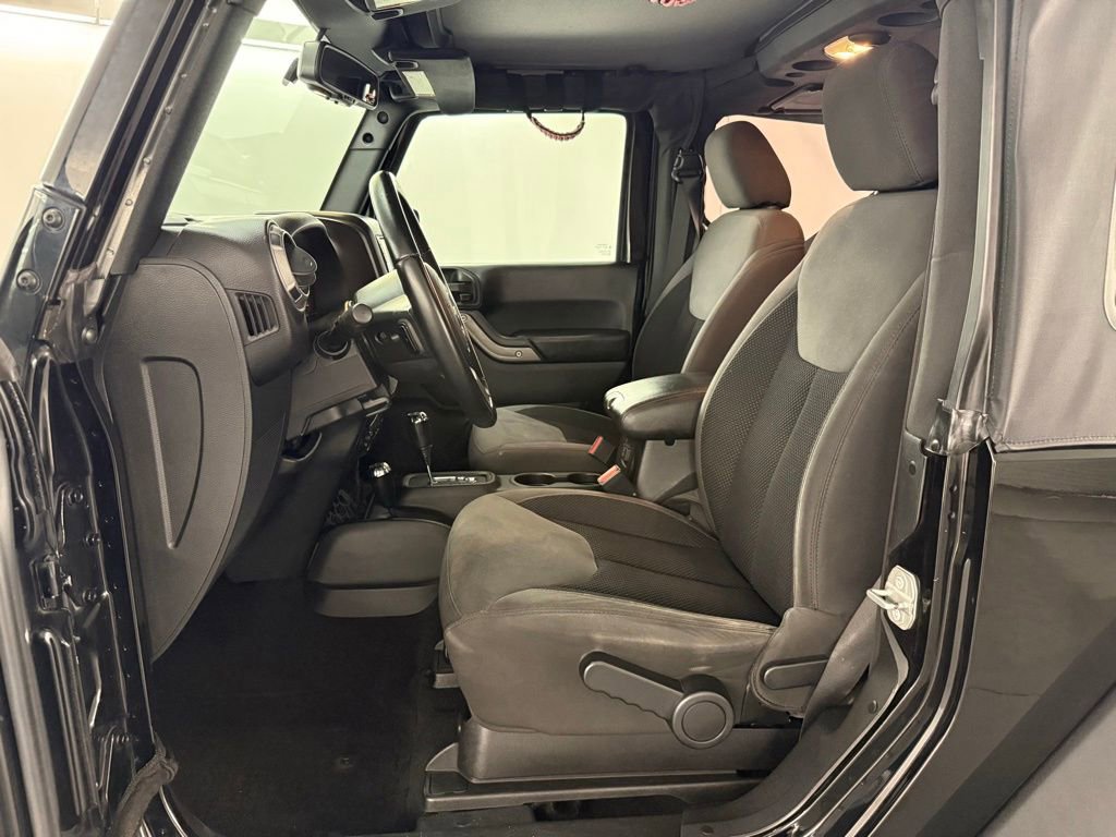 Used 2017 Jeep Wrangler Sport image 26