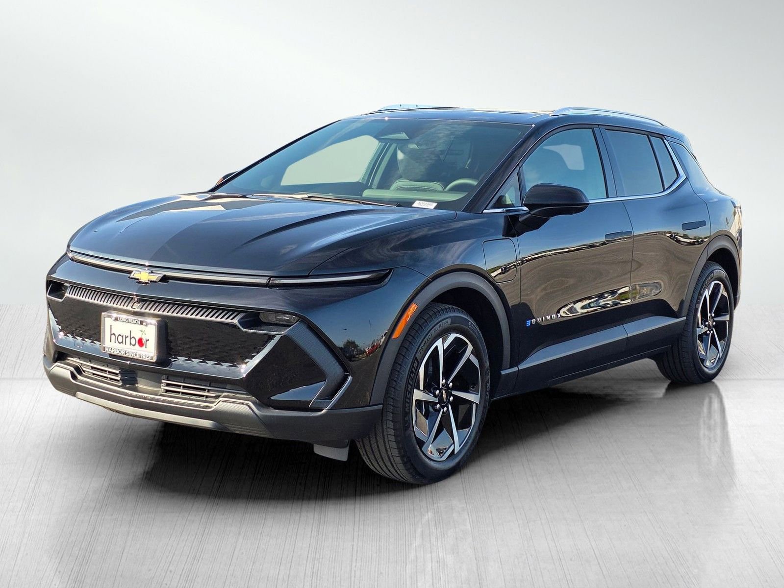 New 2026 Chevrolet Equinox EV LT image 3