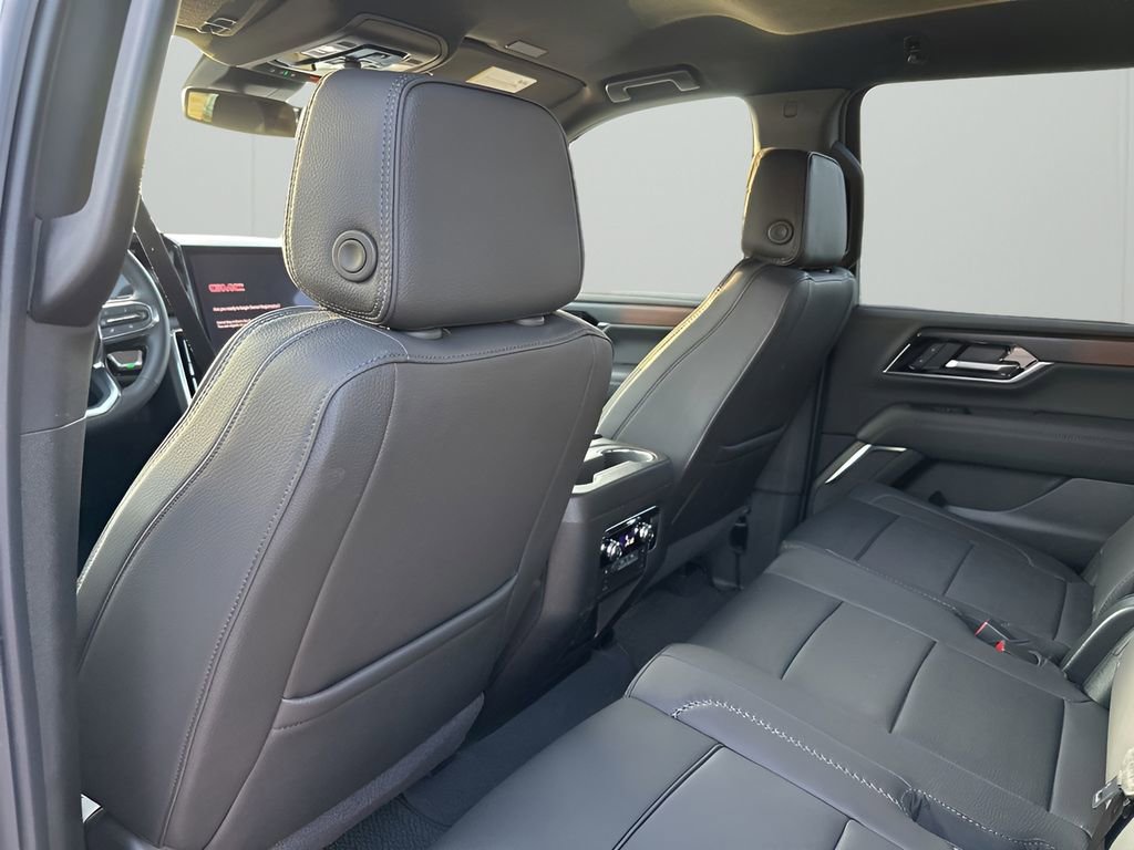 New 2026 GMC Yukon XL Denali RWD image 21