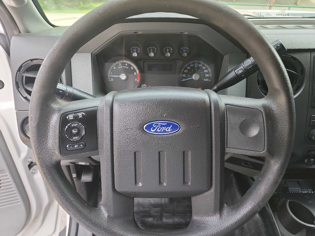Used 2015 Ford F250 XL RWD image 14