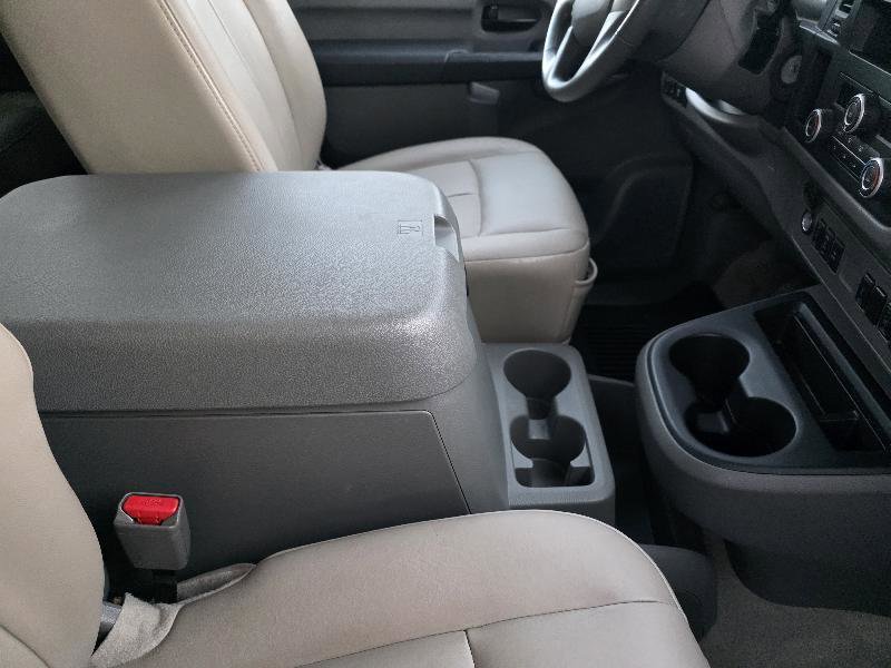 Used 2019 Nissan NV 3500 SL RWD image 12