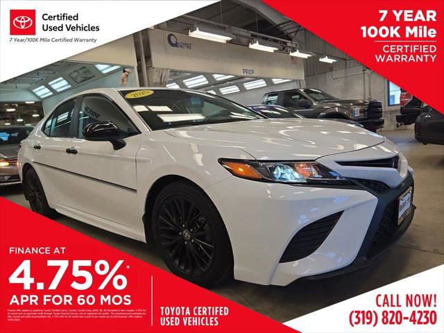 Certified 2020 Toyota Camry SE image 1