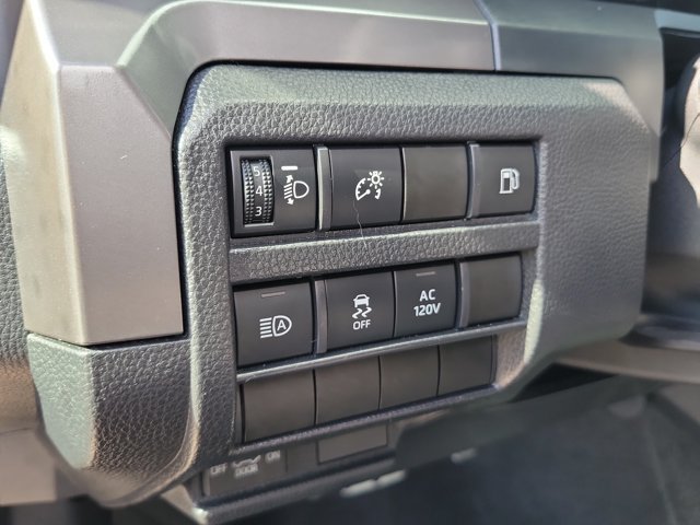 Used 2025 Toyota Tacoma Limited AWD/4WD image 23