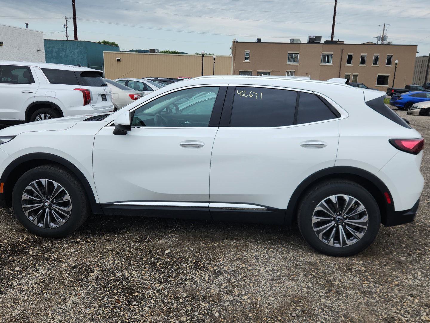 Used 2024 Buick Envision Preferred AWD/4WD image 7